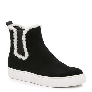 New Lucky Brand Boots